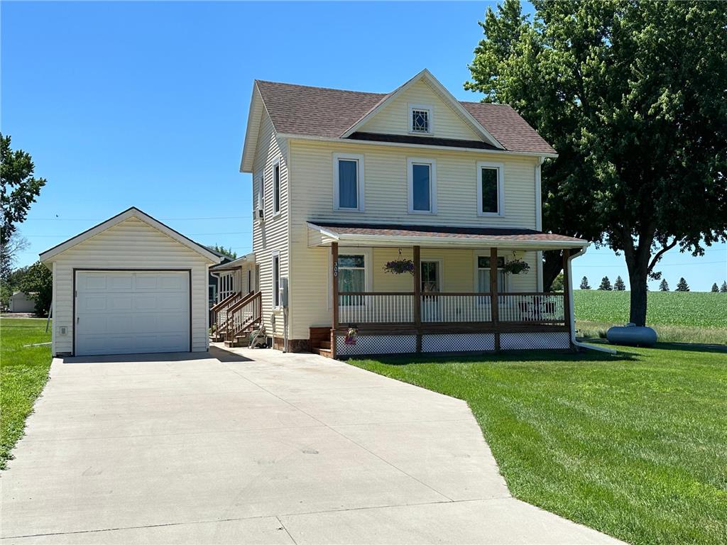 300 E 4th Avenue Beaver Creek MN 56116 6559918 image1