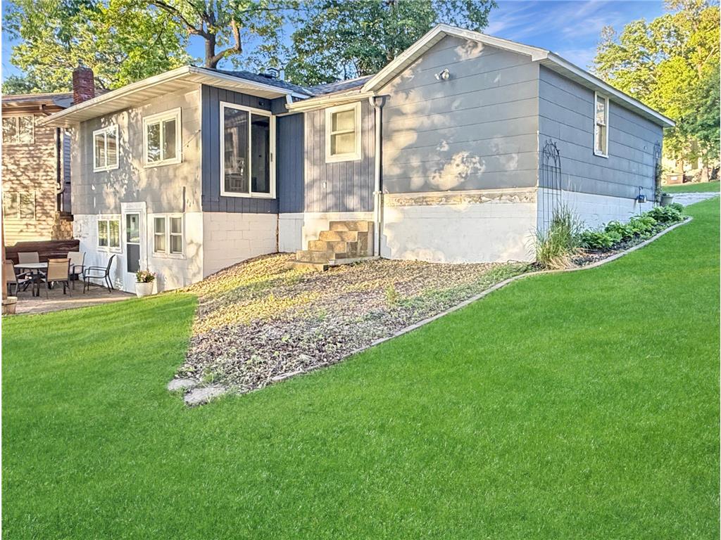 300 E Amber Lake Drive Fairmont MN 56031 - Amber 7087822 image3