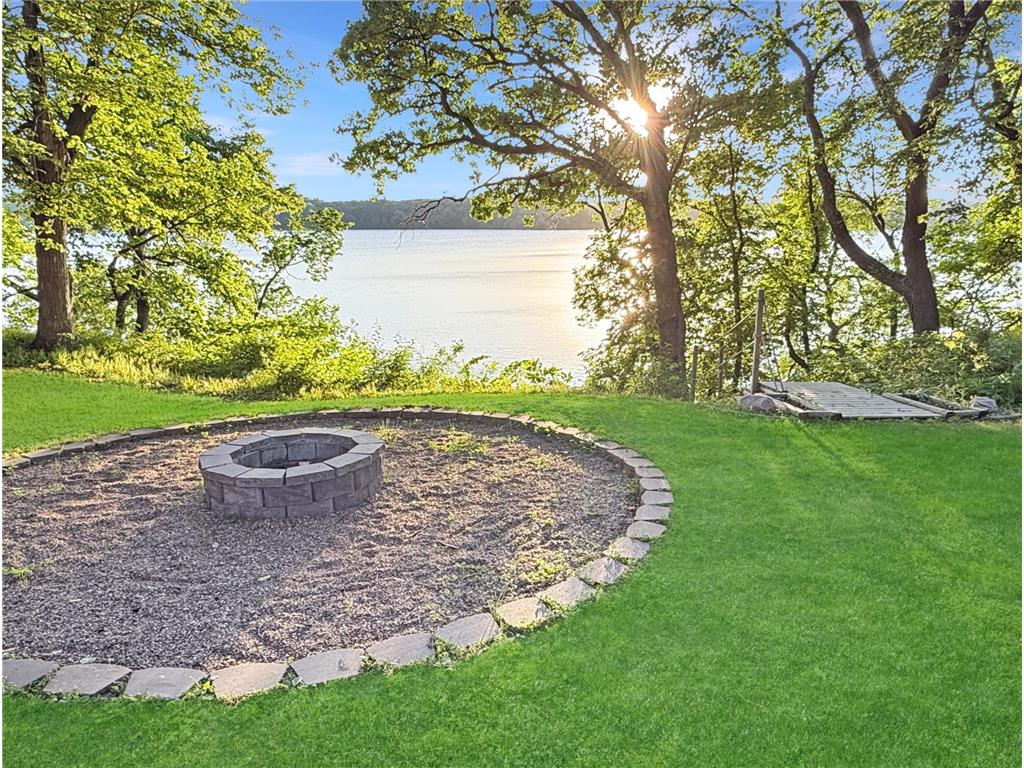 300 E Amber Lake Drive Fairmont MN 56031 - Amber 7087822 image6