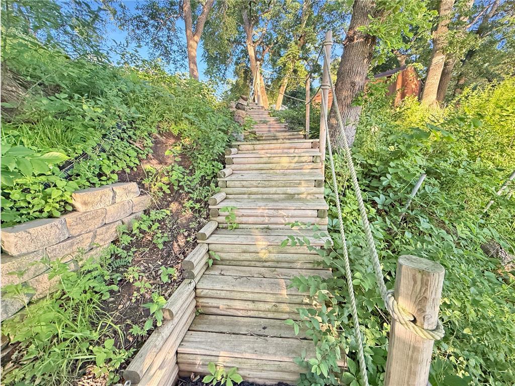 300 E Amber Lake Drive Fairmont MN 56031 - Amber 7087822 image8