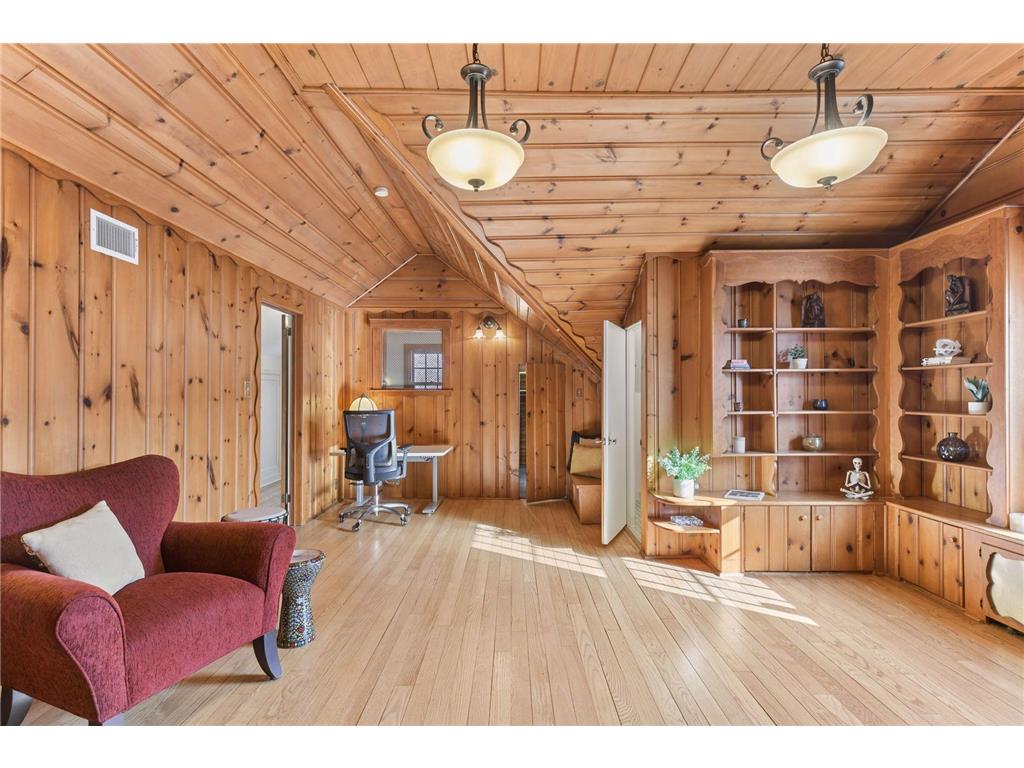 300 E Diamond Lake Road Minneapolis MN 55419 7033546 image29