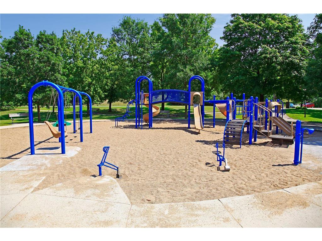 300 E Diamond Lake Road Minneapolis MN 55419 7033546 image46