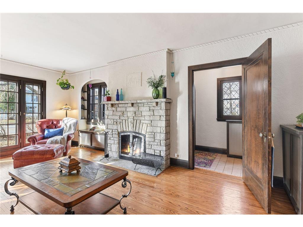 300 E Diamond Lake Road Minneapolis MN 55419 7033546 image8