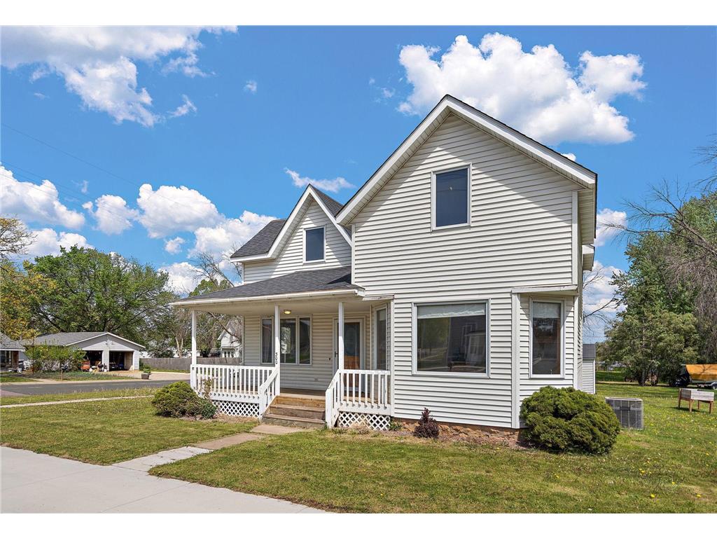 300 E State Street Belle Plaine MN 56011 7068464 image2