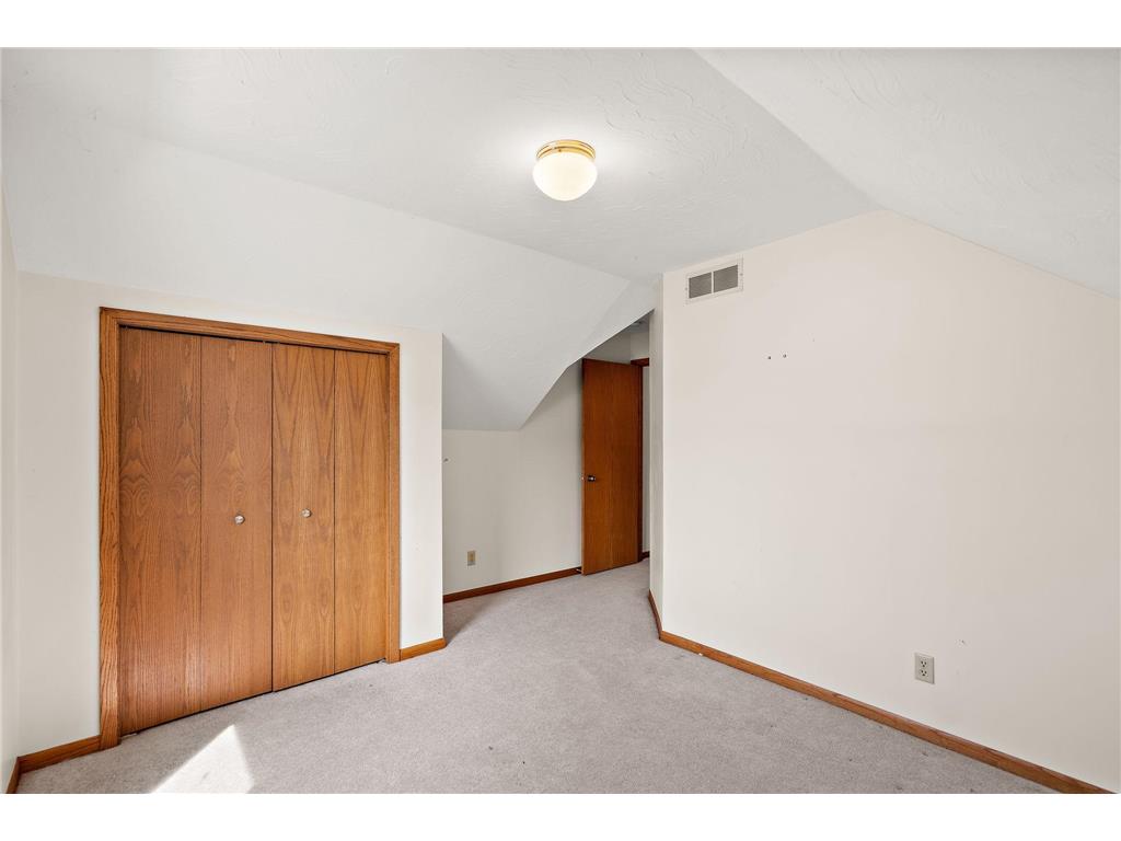 300 E State Street Belle Plaine MN 56011 7068464 image24