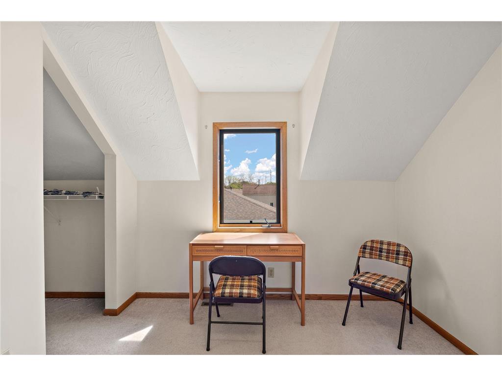300 E State Street Belle Plaine MN 56011 7068464 image25