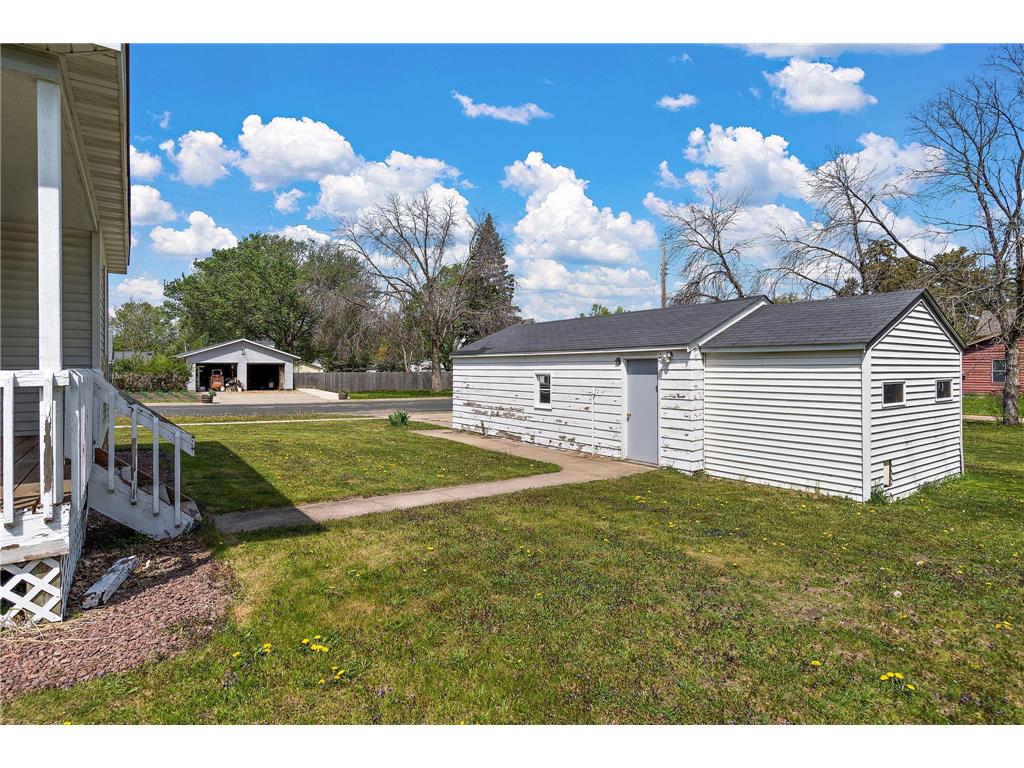 300 E State Street Belle Plaine MN 56011 7068464 image30