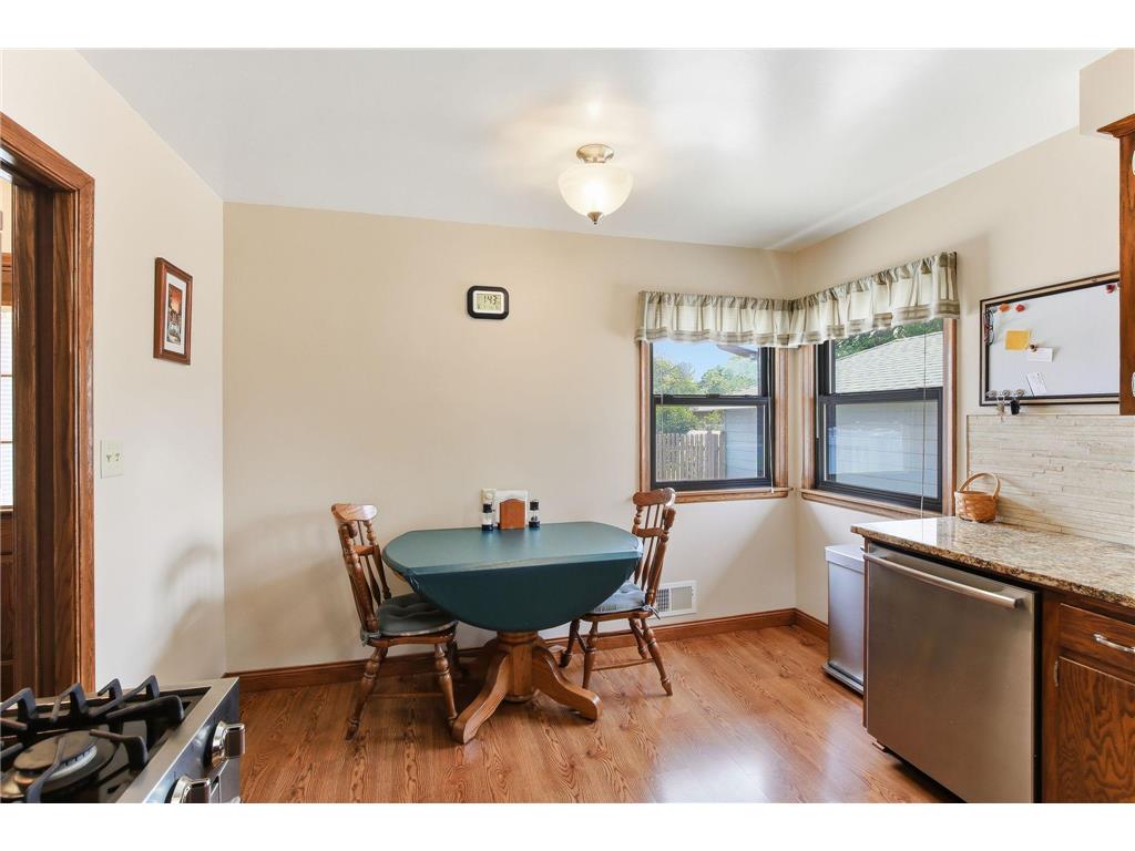 300 Edith Drive West Saint Paul MN 55118 7083751 image11