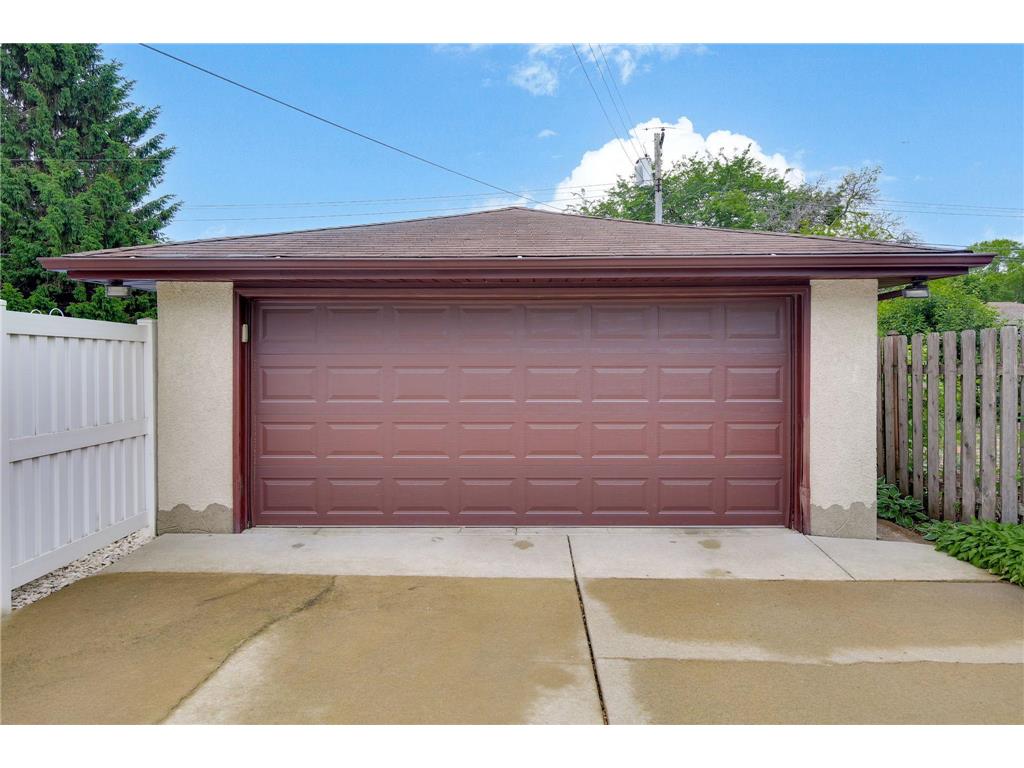 300 Edith Drive West Saint Paul MN 55118 7083751 image39