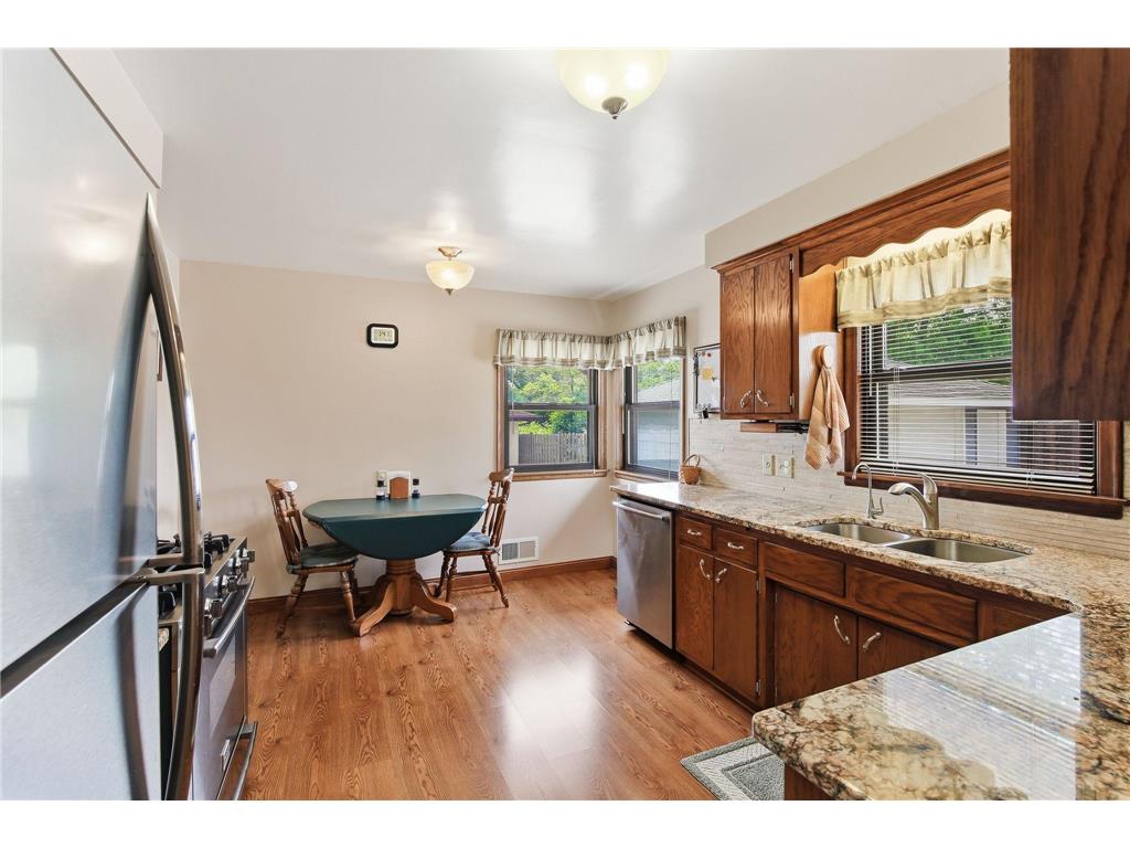 300 Edith Drive West Saint Paul MN 55118 7083751 image8