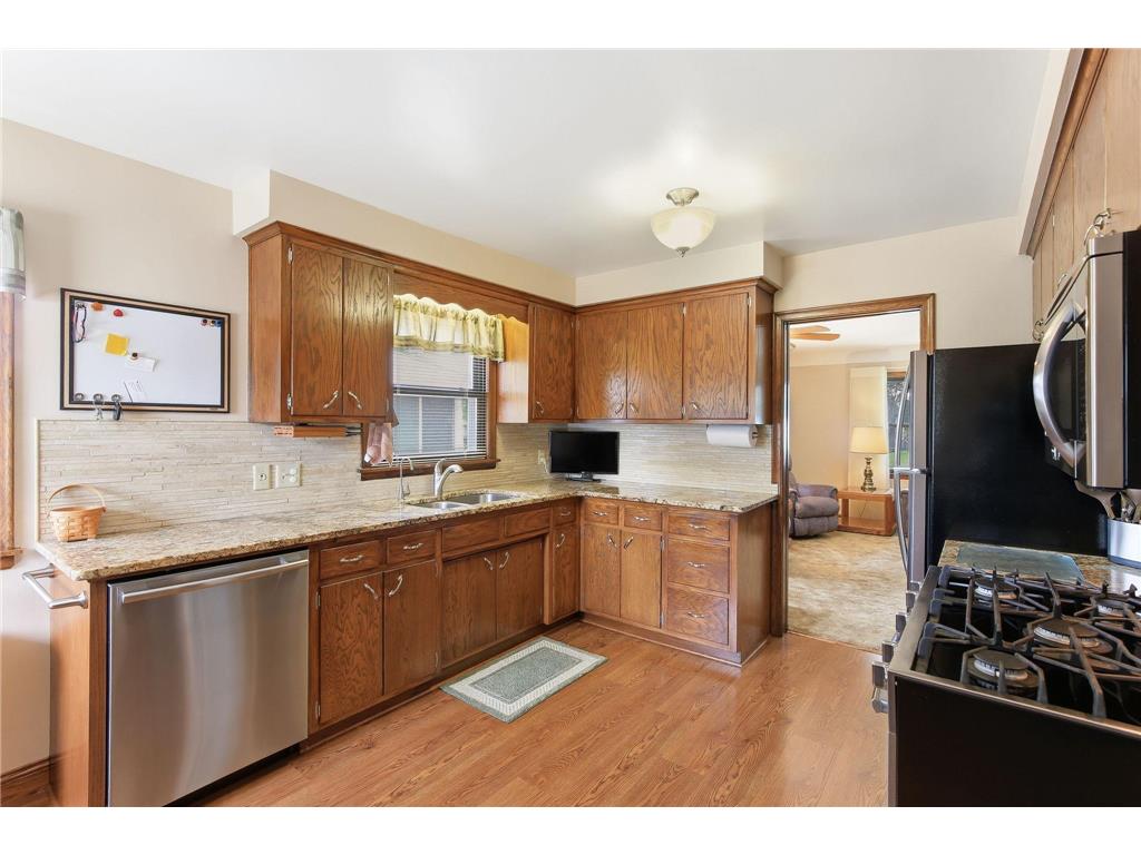 300 Edith Drive West Saint Paul MN 55118 7083751 image9