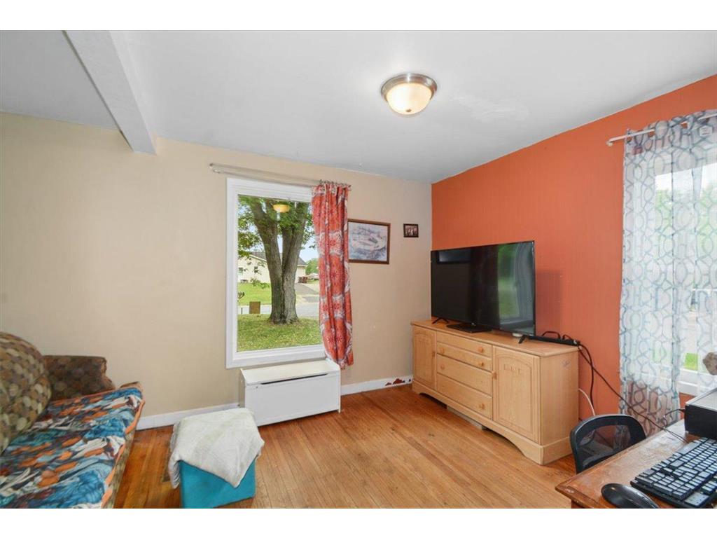 300 Evergreen Street Mora MN 55051 7073804 image9