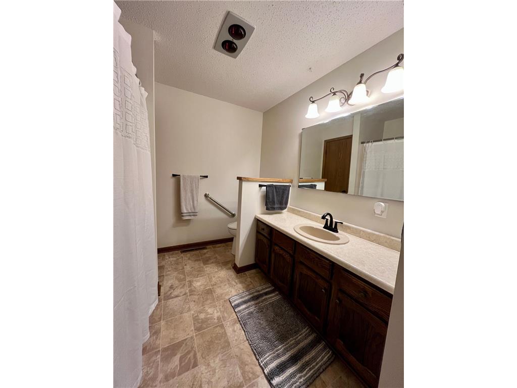 300 G Street Marshall MN 56258 7059571 image38