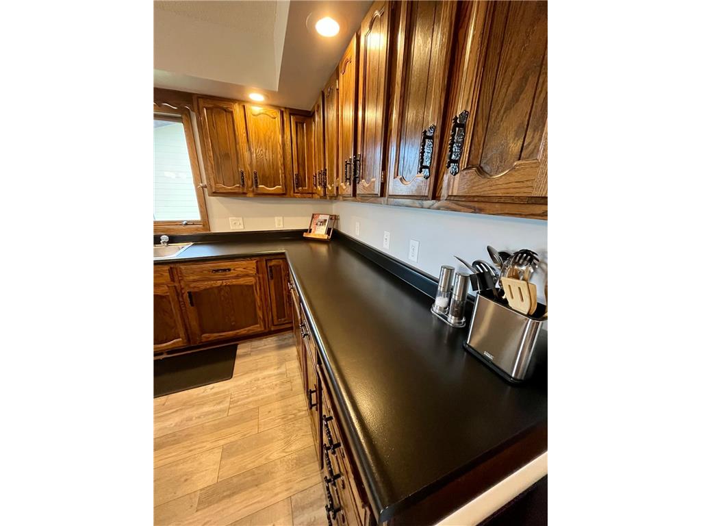 300 G Street Marshall MN 56258 7059571 image46
