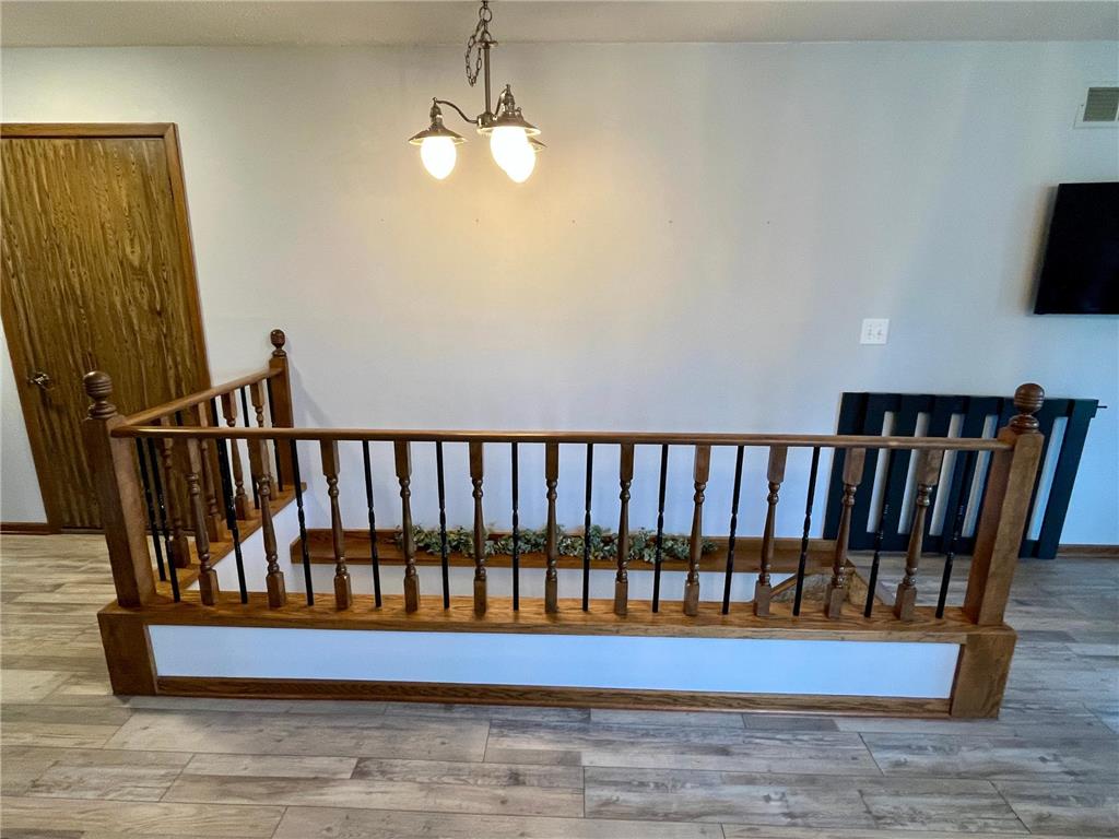 300 G Street Marshall MN 56258 7059571 image50