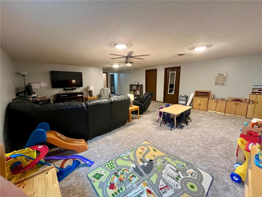 300 G Street Marshall MN 56258 7059571 image63