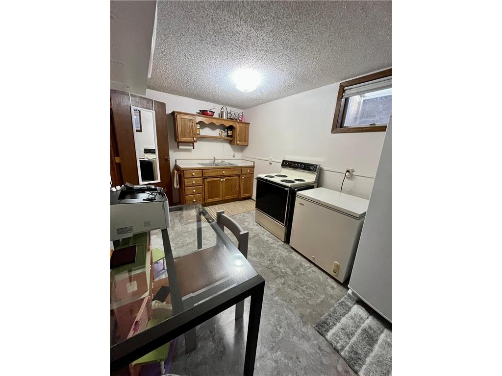 300 G Street Marshall MN 56258 7059571 image65