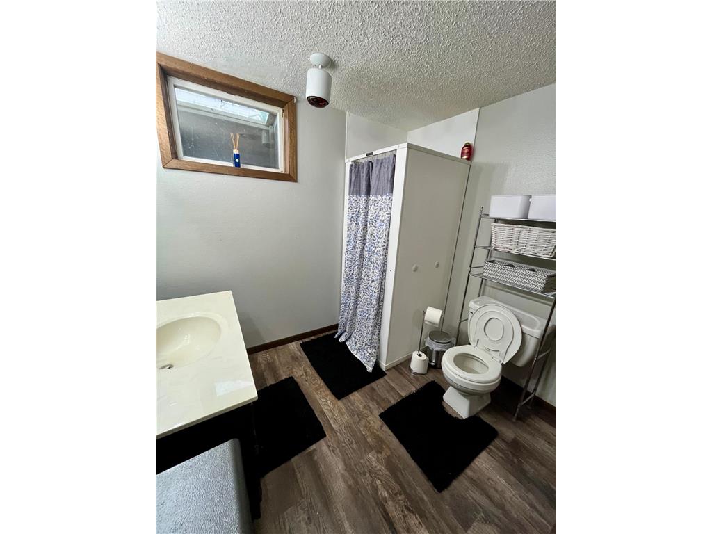 300 G Street Marshall MN 56258 7059571 image69