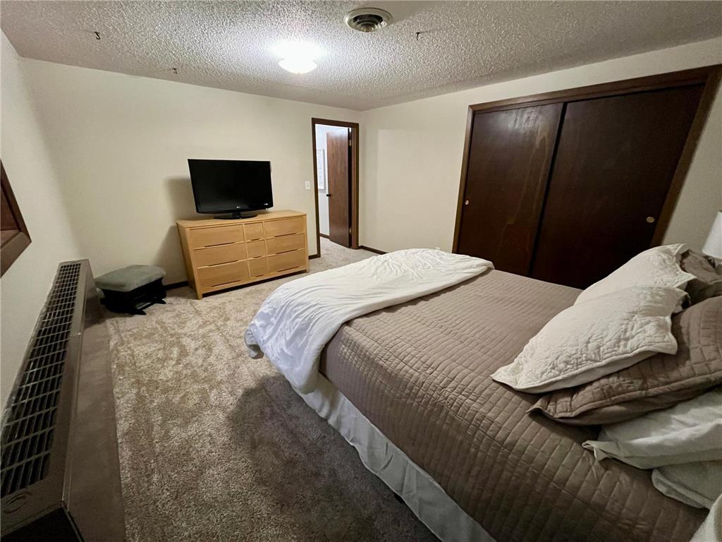 300 G Street Marshall MN 56258 7059571 image73