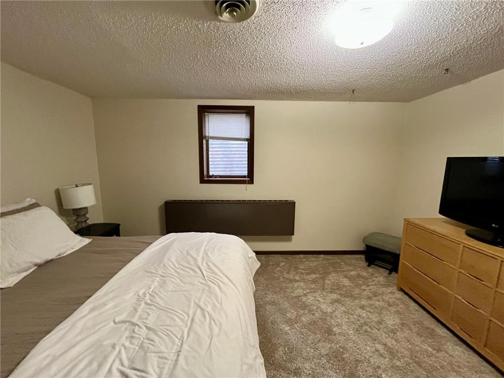 300 G Street Marshall MN 56258 7059571 image74