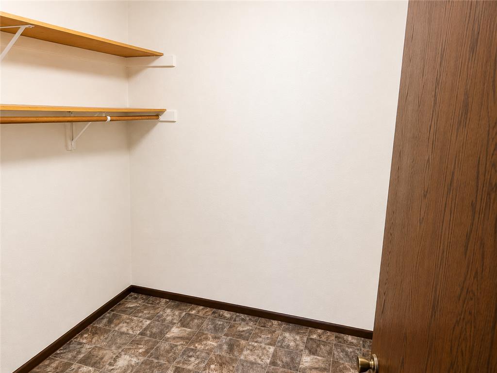 300 Highland Court Tyler MN 56178 7070535 image10