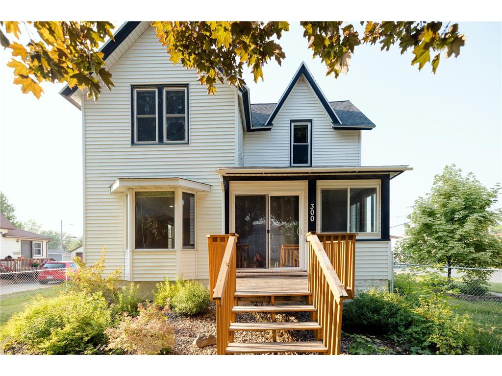 300 Irvin Street West Concord MN 55985 6382175 image1