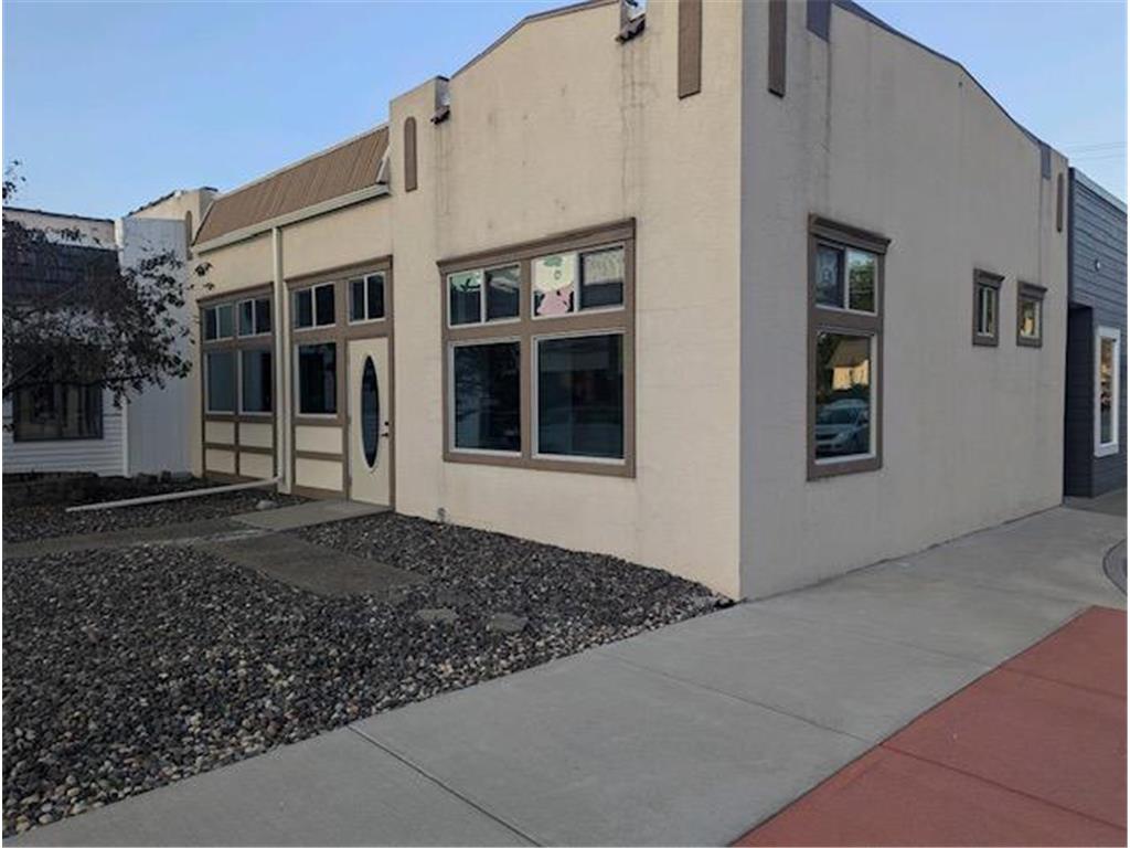 300 Keller Avenue N Amery WI 54001 6590134 image1