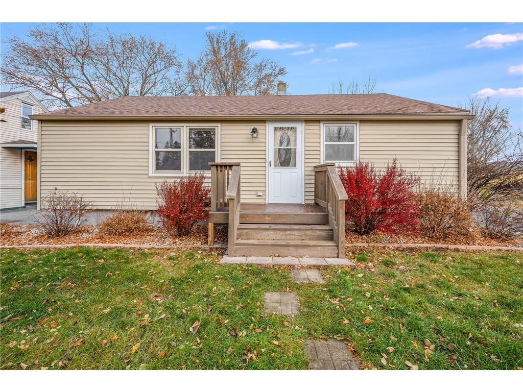 300 Le Sueur Avenue Eagle Lake MN 56024 6821336 image1