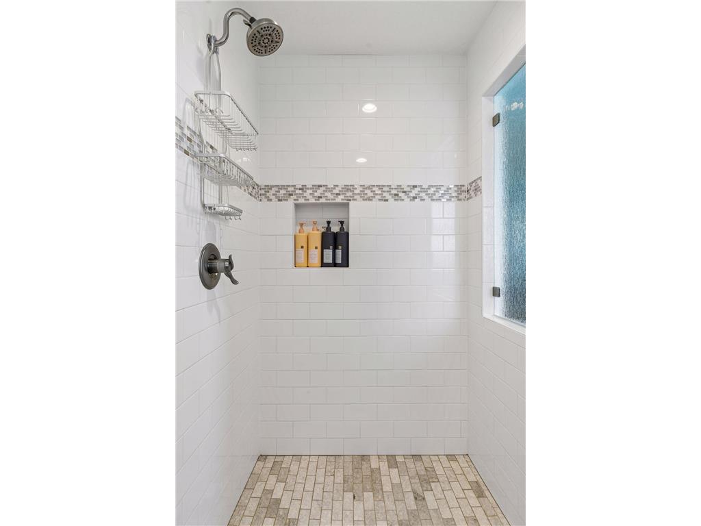 300 Lindsay Road Hudson WI 54016 7032689 image35