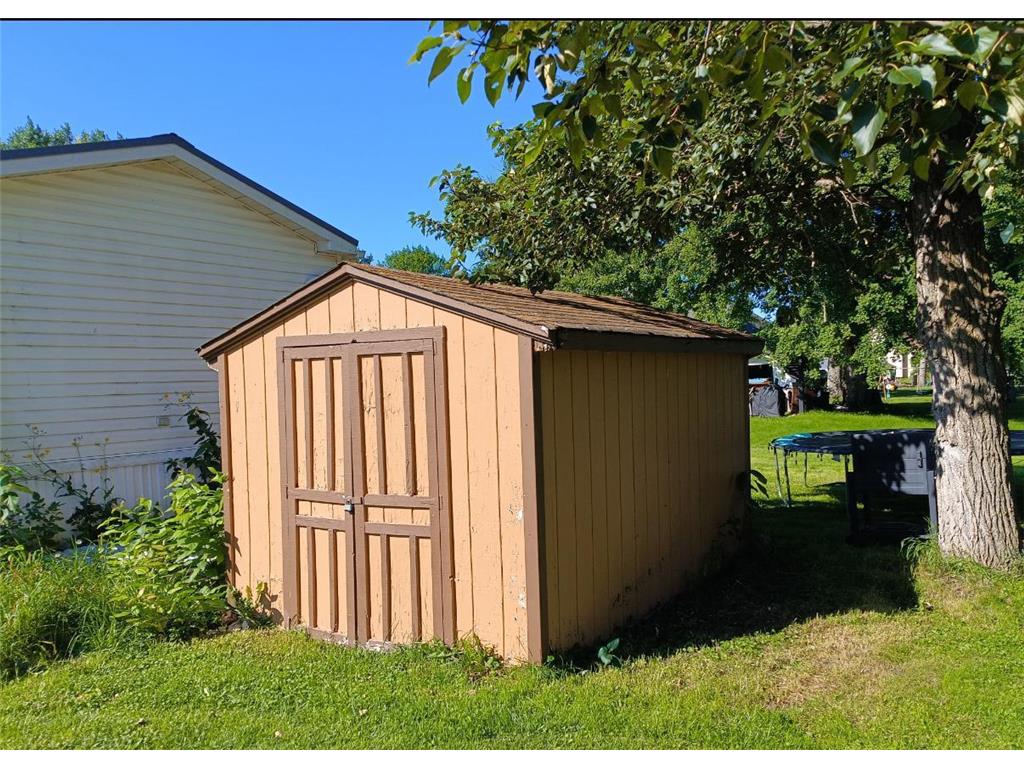 300 Main Street E #1 Bertha MN 56437 6783441 image7