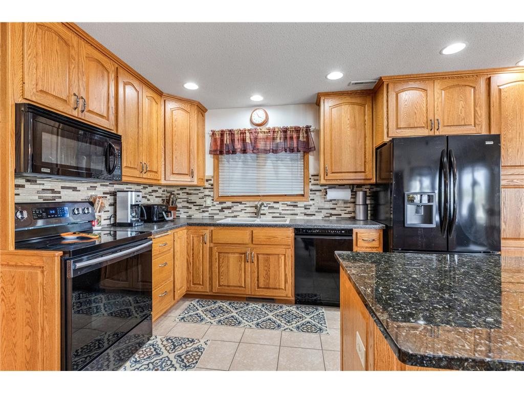 300 Marina Drive S Brownsville MN 55919 - Mississippi 7065636 image4