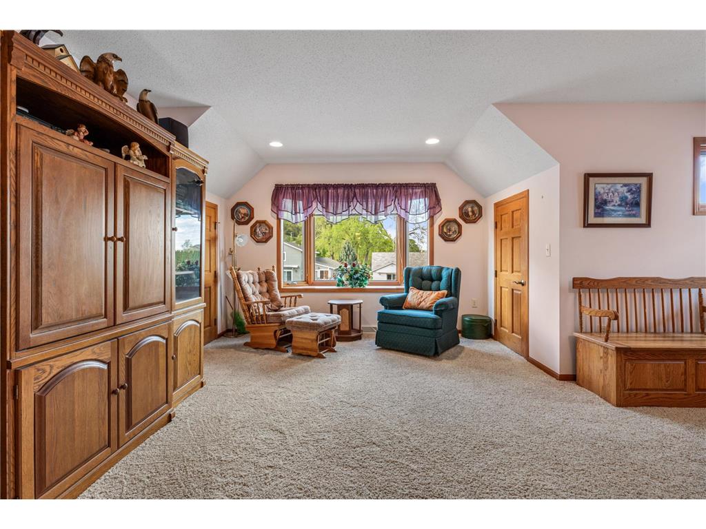 300 Marina Drive S Brownsville MN 55919 - Mississippi 7065636 image9