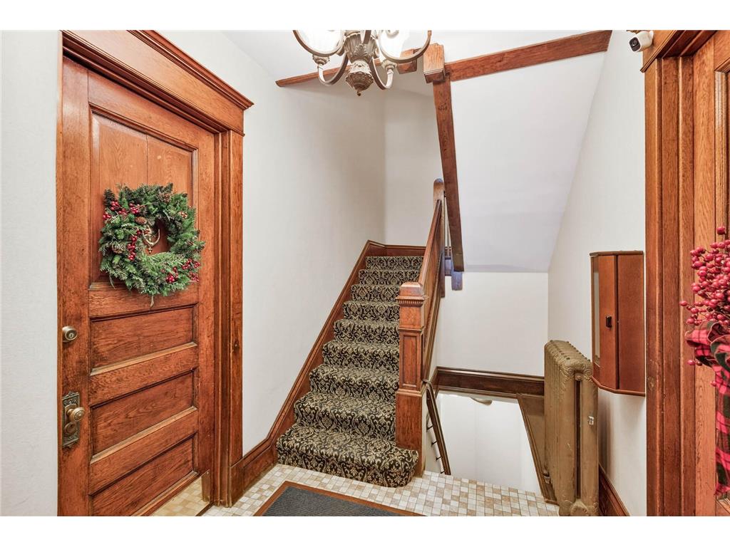 300 Marshall Avenue #6 Saint Paul MN 55102 7023807 image21