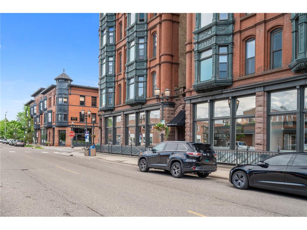 300 Marshall Avenue #6 Saint Paul MN 55102 7023807 image31