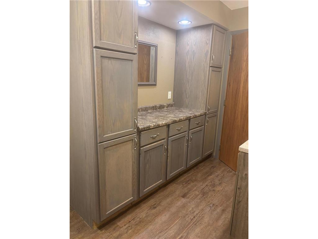 300 N Lincoln Street Redwood Falls MN 56283 6766775 image14