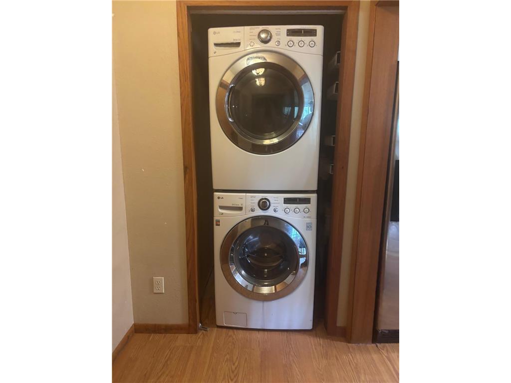 300 N Lincoln Street Redwood Falls MN 56283 6766775 image20