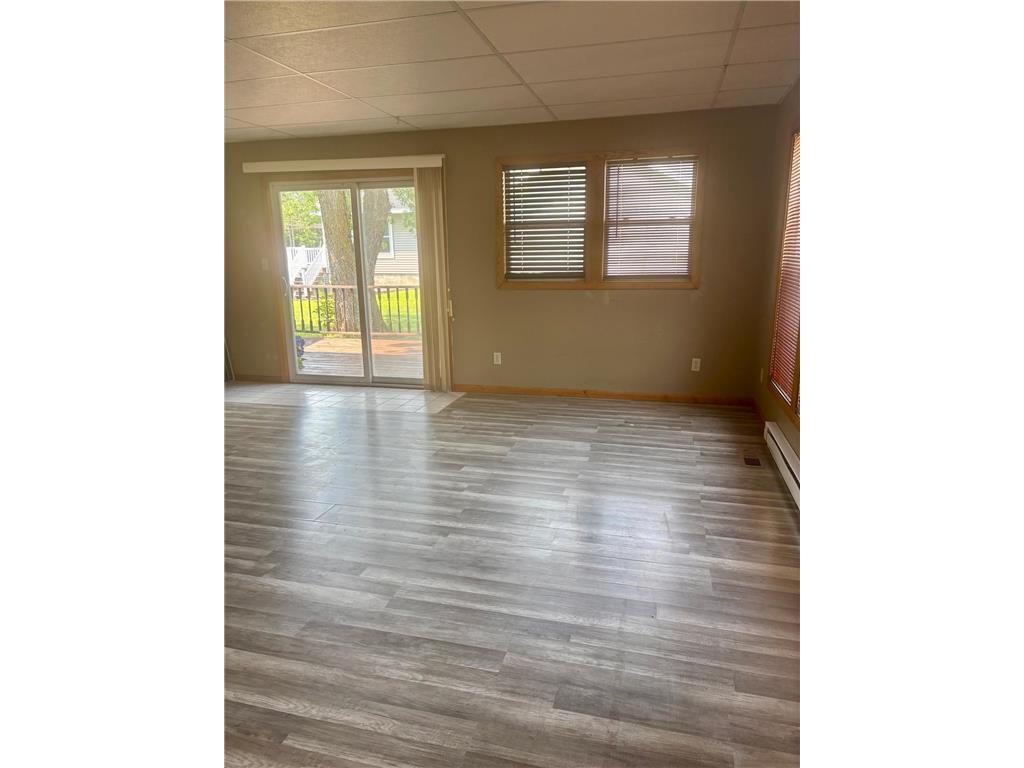 300 N Lincoln Street Redwood Falls MN 56283 6766775 image8