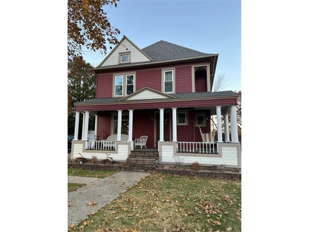 300 First Avenue NE Plainview MN 55964 6303445 image1