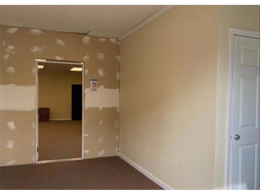 300 Pine Street Nicollet MN 56074 6683047 image5