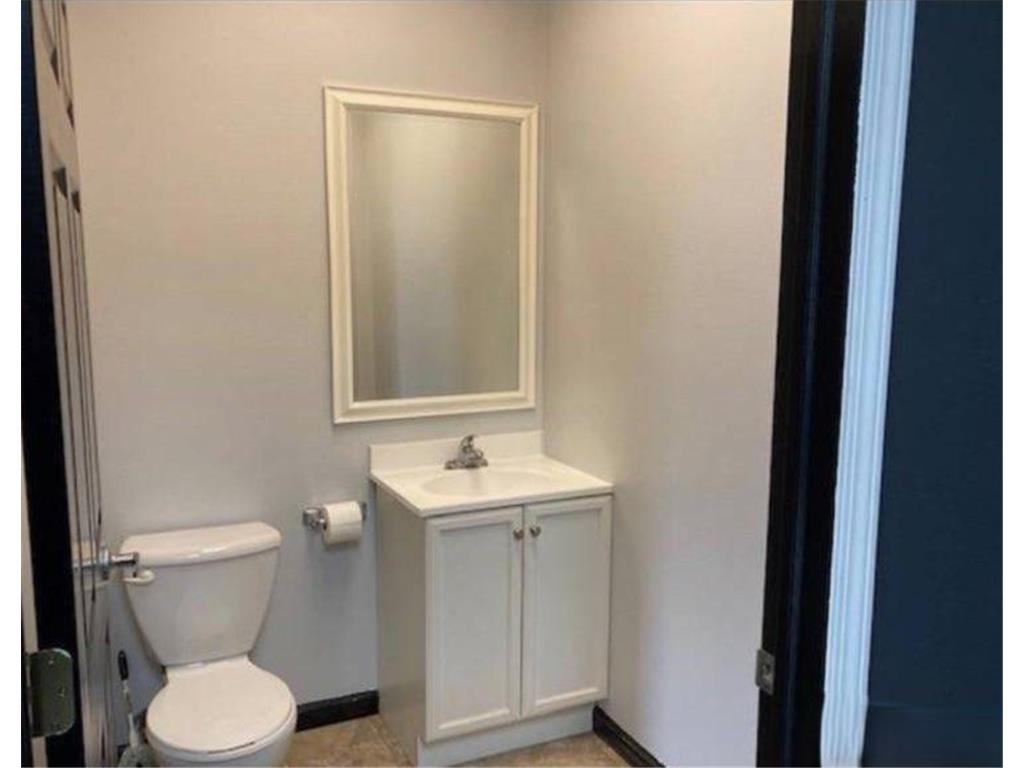 300 Pine Street Nicollet MN 56074 7043588 image10