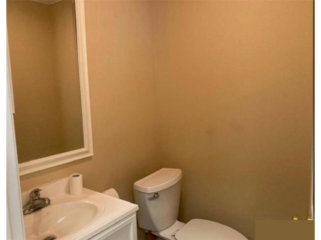 300 Pine Street Nicollet MN 56074 7043588 image19