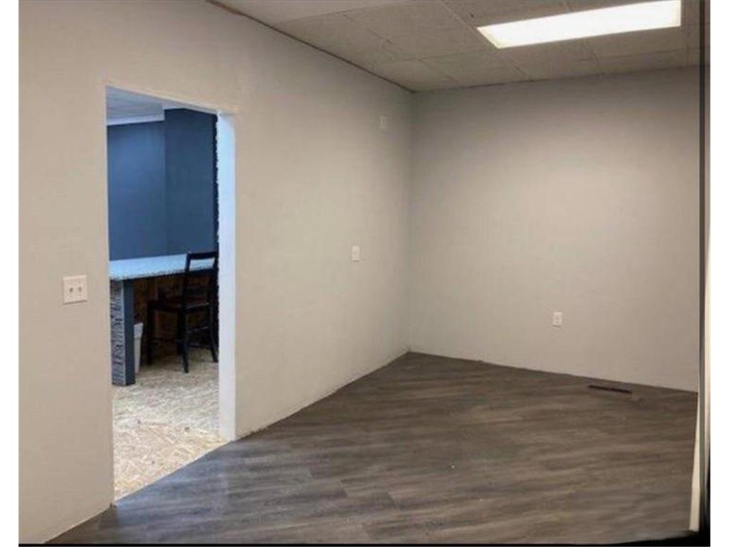 300 Pine Street Nicollet MN 56074 7043588 image7