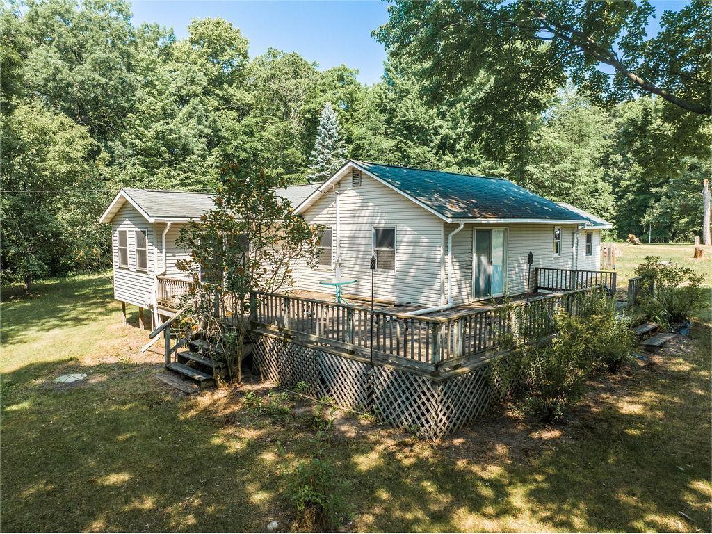 300 Pleasant Avenue Balsam Lake Twp WI 54810 6391941 image1