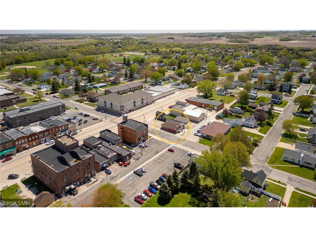 300 S Main Street Pine Island MN 55963 7012282 image10