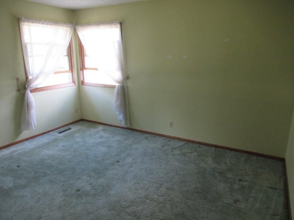 300 Sagratti Street W Edgerton MN 56128 7057622 image15