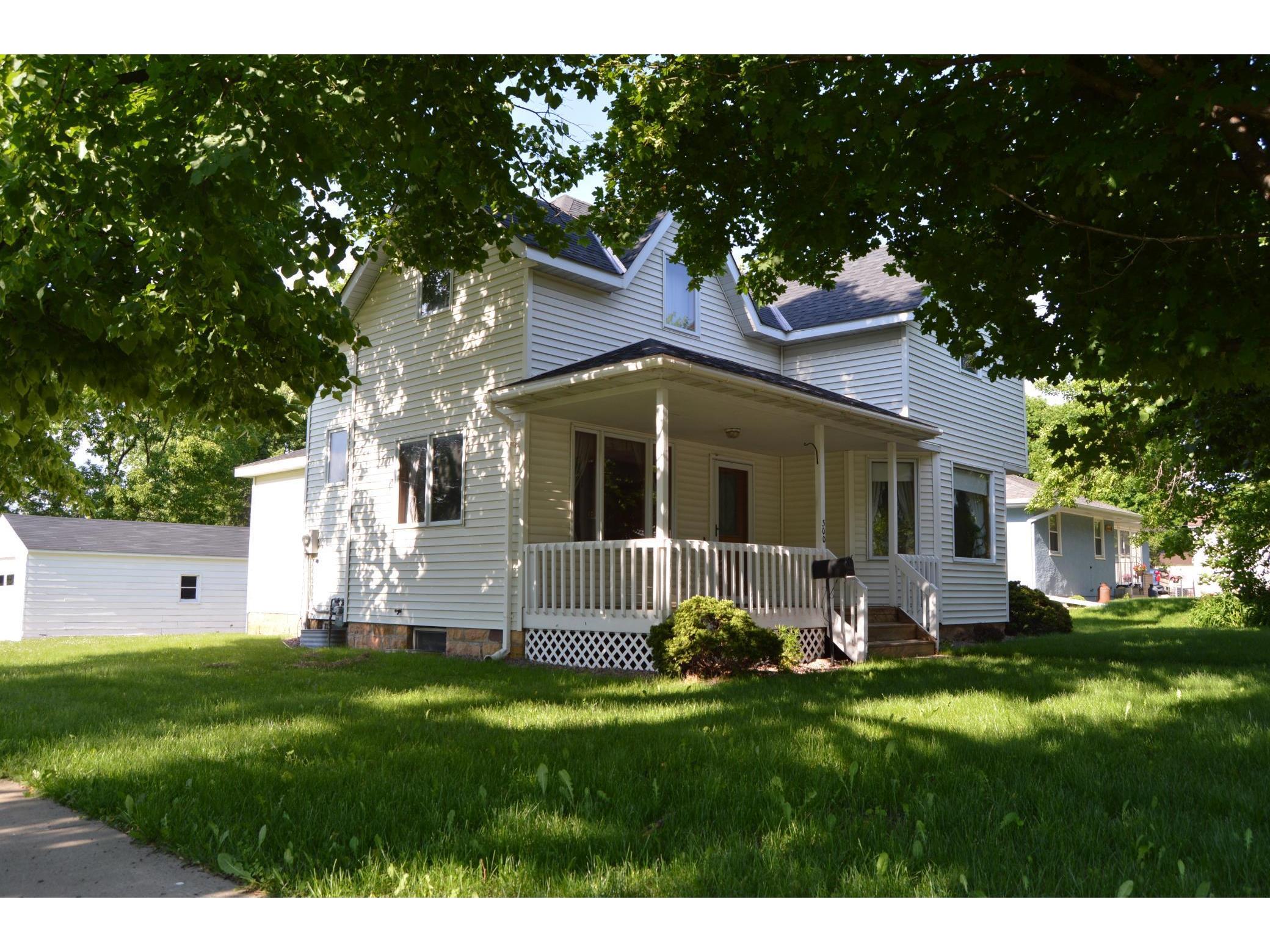 300 State Street E, Belle Plaine, MN 56011 MLS 5766790 Edina Realty