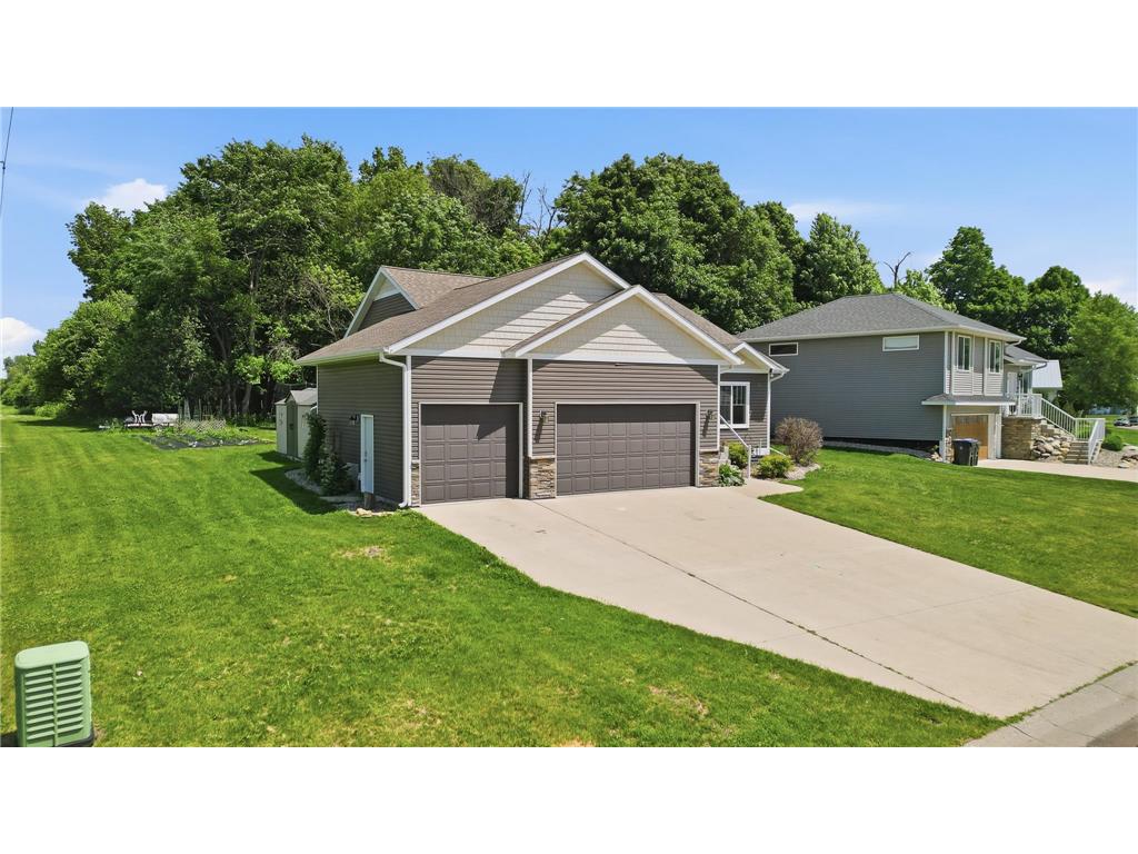 300 Tanager Road Mankato MN 56001 7086654 image2