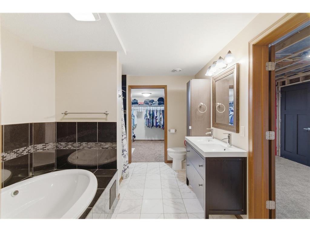300 Tanager Road Mankato MN 56001 7086654 image31