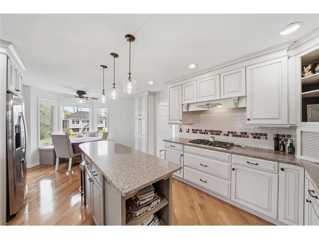 300 Trappers Pass Chanhassen MN 55317 7011304 image10