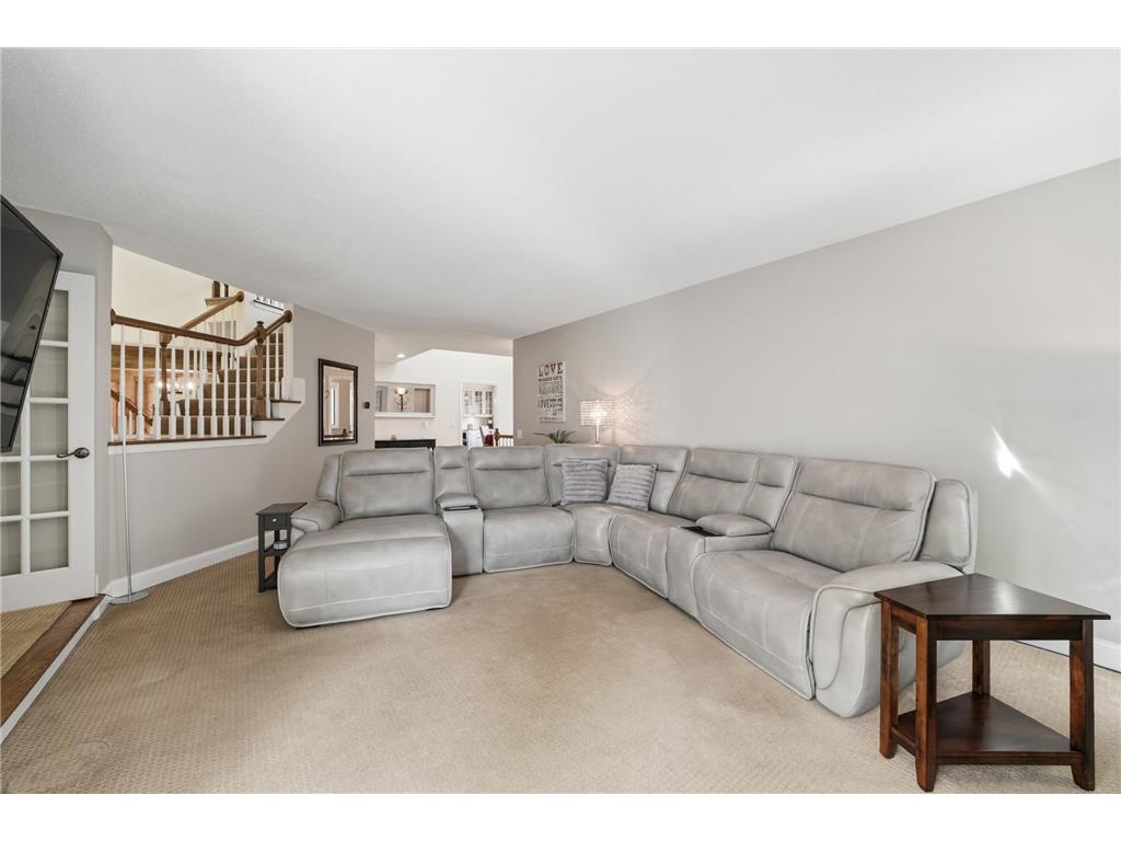 300 Trappers Pass Chanhassen MN 55317 7011304 image14